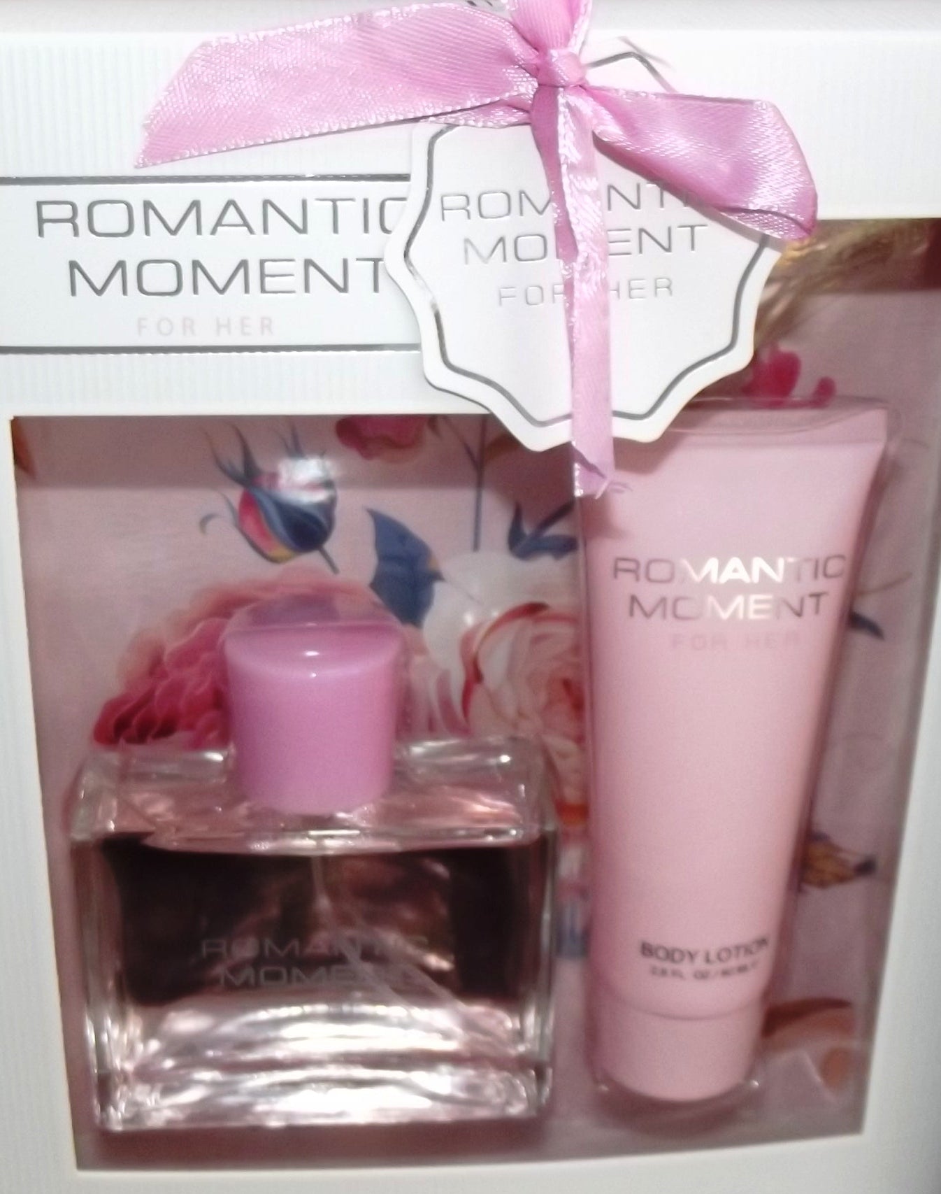 Womens Romantic Moment Fragrance 2pc Gift Set