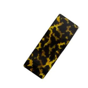 Mae Barrette Wide Shell 9cm for Secure and Comfortable Wear