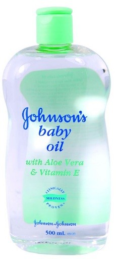 Johnsons And Johnsons Baby Oil Aloe Vera 500ml